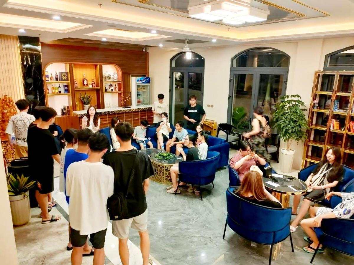 Halong Lavender Hotel Ха Лонг Екстериор снимка